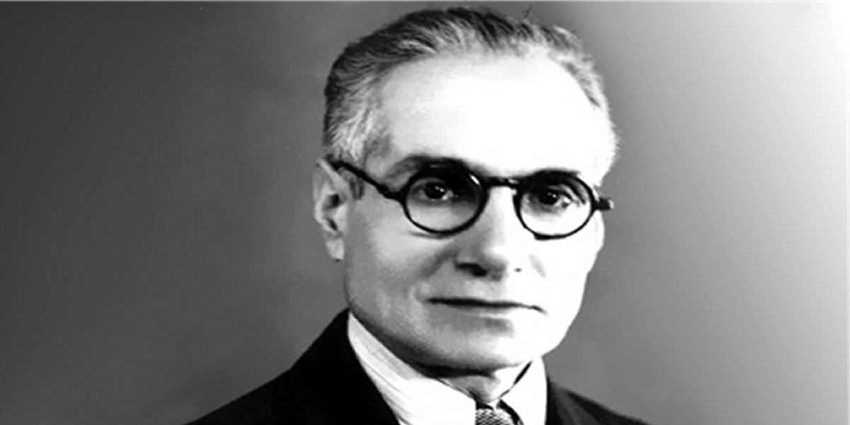 سنگ قبر احمد کسروی
