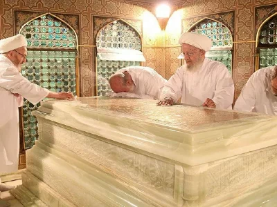 سنگ قبر امام رضا